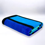 serviette de plage éponge velours jacquard happy blue taille L 100x175cm 100% coton, 470 g/m², douce, absorbante et coordonnée, idéale pour plage ou piscine.