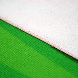 zoom serviette de plage microfibre pop fraise 75x150 cm, 220 g/m², 100 % polyester, légère et peu encombrante, idéale pour les sorties à la piscine ou à la plage pour un adulte ou en famille