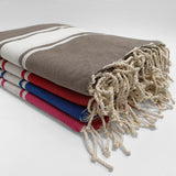 fouta plate traditionnelle Kozo 100x200 cm, coton 190 g/m², absorbante, légère et peu encombrante pour la plage ou la maison. se transforme en paréo.
