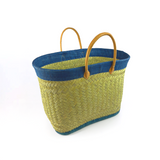 panier artisanal baly GM aravola luxe bordure turquoise rabane en fibres naturelles, avec bande rabane unie, solide et polyvalent. Dimensions 55×20×35cm avec poche intérieure, idéal pour courses, plage, piscine ou ville