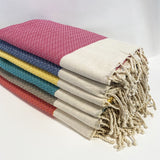 fouta plate traditionnelle athena 100x200 cm, ou 200x200cm coton 190 g/m², absorbante, légère et peu encombrante pour la plage ou la maison. se transforme en paréo