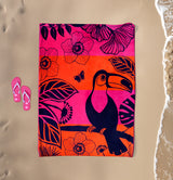 serviette de plage tropical forest XL éponge velours jacquard rose 140x180 400g/m² douce, absorbante et idéale pour plage et piscine.