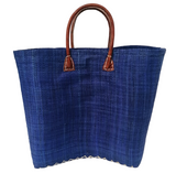 panier artisanal belo bleu marine GM fibres naturelles aravola tressé, coins et poignées cuir dimensions 40x20x30 cm fond renforcé, idéal pour le marché ou la plage 