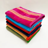 serviette de plage éponge velours jacquard milonga taille 70x140 100 % coton, 400 g/m², douce et légère, absorbante, parfaite pour plage, piscine ou sport.
